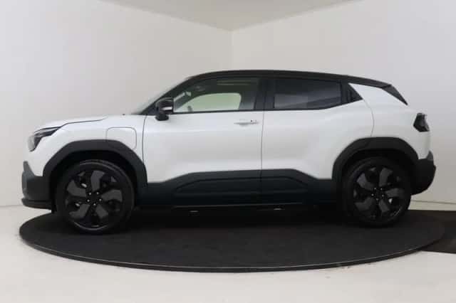 Suzuki E_Vitara (2026) thumbnail 3