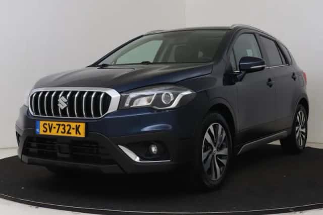 Suzuki S-Cross (2018) thumbnail 1