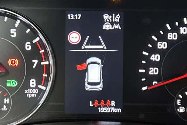 Suzuki Swift (2025) thumbnail 5