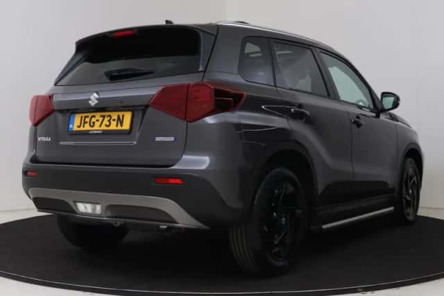 Suzuki Vitara (2025) thumbnail 2