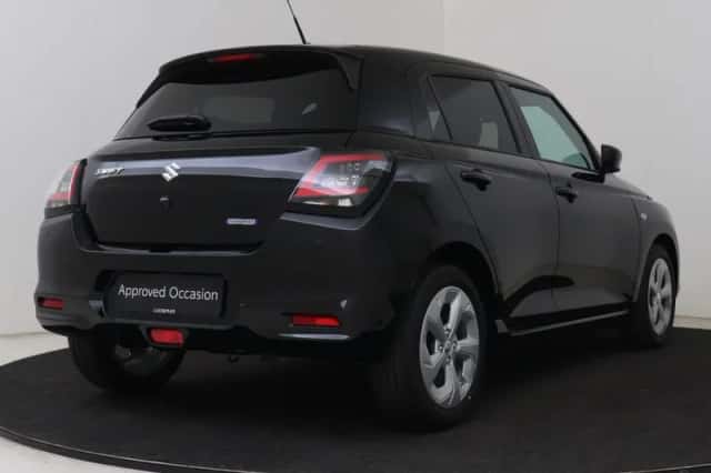 Suzuki Swift (2026) thumbnail 2