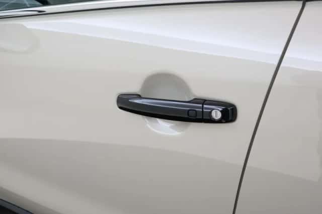 Suzuki S-Cross (2026) thumbnail 4