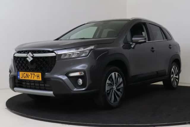 Suzuki S-Cross (2025) thumbnail 1