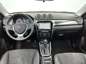 Suzuki Vitara (2023) thumbnail 4