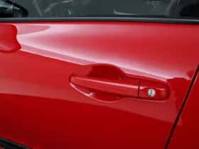 Suzuki Swift (2020) thumbnail 4
