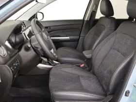 Suzuki Vitara (2025) thumbnail 4
