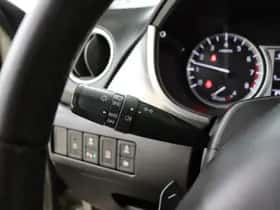Suzuki Vitara (2016) thumbnail 17