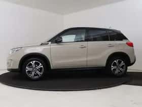 Suzuki Vitara (2016) thumbnail 3