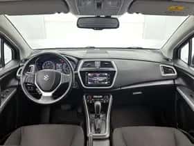 Suzuki S-Cross (2017) thumbnail 4