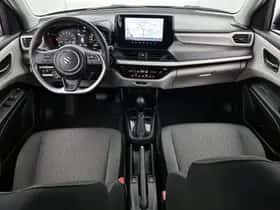 Suzuki Swift (2025) thumbnail 4