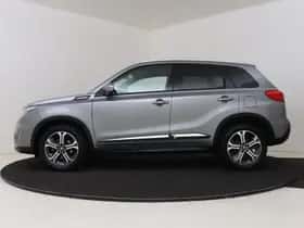 Suzuki Vitara (2018) thumbnail 3