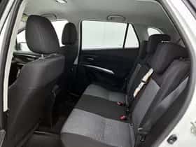 Suzuki S-Cross (2023) thumbnail 16