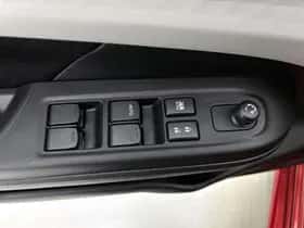 Suzuki Swift (2025) thumbnail 22