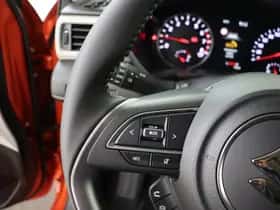 Suzuki Swift (2024) thumbnail 12