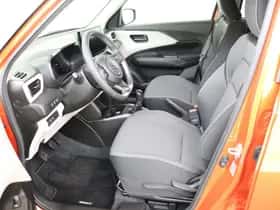 Suzuki Swift (2024) thumbnail 32