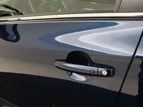 Suzuki S-Cross (2018) thumbnail 4