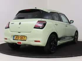 Suzuki Swift (2025) thumbnail 2