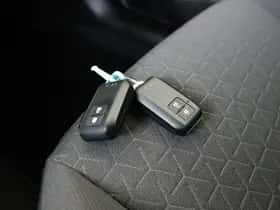 Suzuki Swift (2025) thumbnail 23