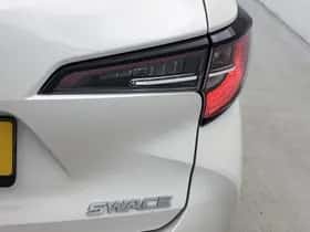 Suzuki Swace (2021) thumbnail 31