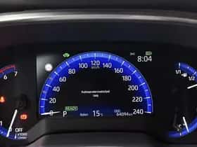 Suzuki Swace (2021) thumbnail 5