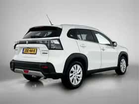 Suzuki S-Cross (2023) thumbnail 2