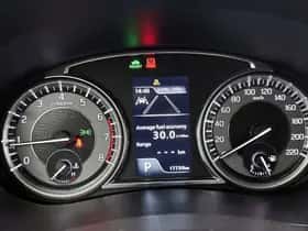 Suzuki S-Cross (2023) thumbnail 5