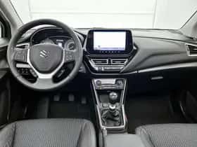Suzuki S-Cross (2024) thumbnail 5