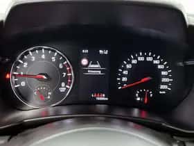 Suzuki Swift (2025) thumbnail 5