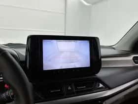 Suzuki Swift (2025) thumbnail 8