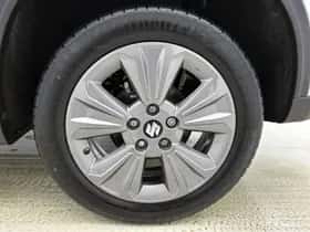 Suzuki Vitara (2021) thumbnail 23