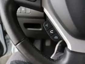 Suzuki Vitara (2018) thumbnail 17