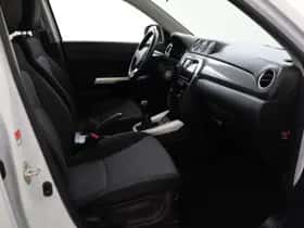 Suzuki Vitara (2018) thumbnail 37