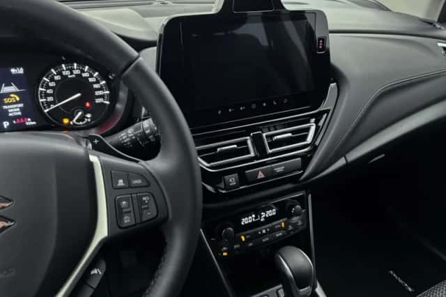 Suzuki S-Cross (2026) thumbnail 6