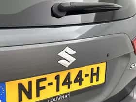Suzuki S-Cross (2017) thumbnail 20