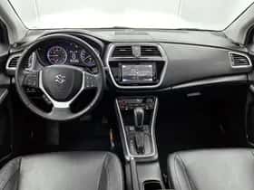 Suzuki S-Cross (2017) thumbnail 5