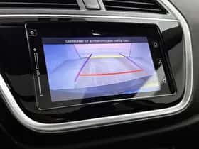 Suzuki S-Cross (2017) thumbnail 9