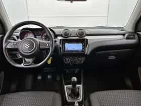 Suzuki Swift (2019) thumbnail 4