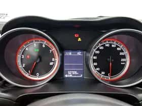 Suzuki Swift (2019) thumbnail 5