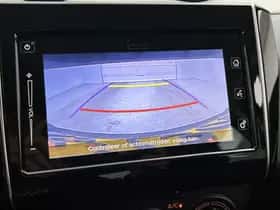 Suzuki Swift (2019) thumbnail 8