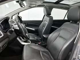 Suzuki S-Cross (2014) thumbnail 16