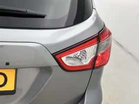 Suzuki S-Cross (2014) thumbnail 33