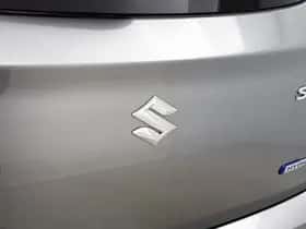Suzuki Swift (2021) thumbnail 18
