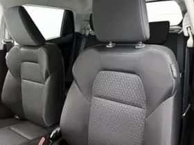 Suzuki Swift (2021) thumbnail 28