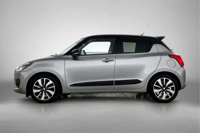 Suzuki Swift (2019) thumbnail 3