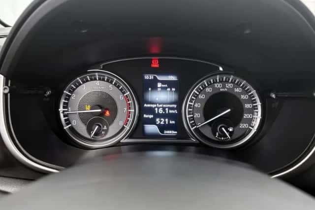 Suzuki Vitara (2024) thumbnail 5