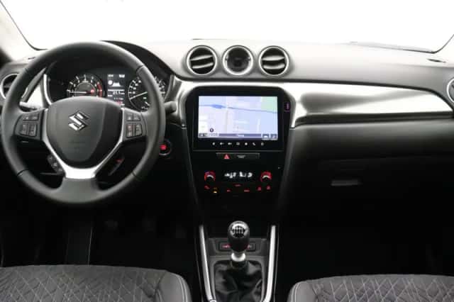 Suzuki Vitara (2026) thumbnail 4