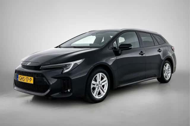 Suzuki Swace (2024) thumbnail 1