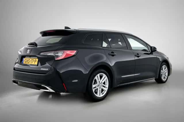 Suzuki Swace (2024) thumbnail 2