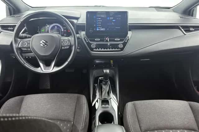 Suzuki Swace (2024) thumbnail 4