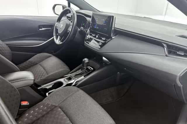 Suzuki Swace (2024) thumbnail 6